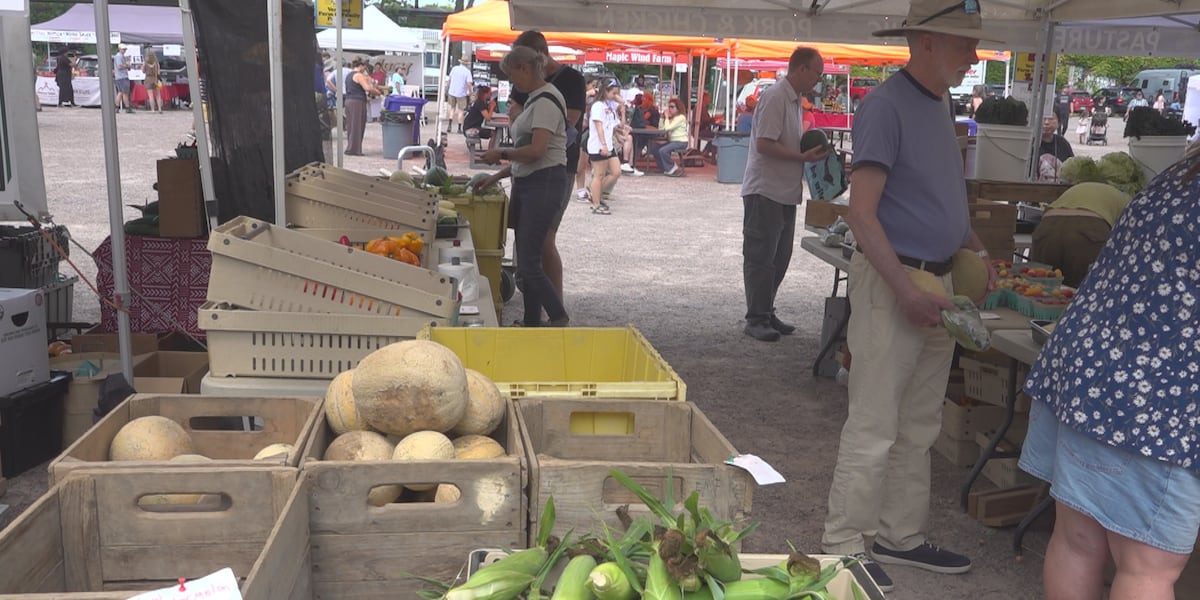 Farmers markets shifting as vendors weigh cost against profit Farmers markets shifting as vendors weigh cost against profit