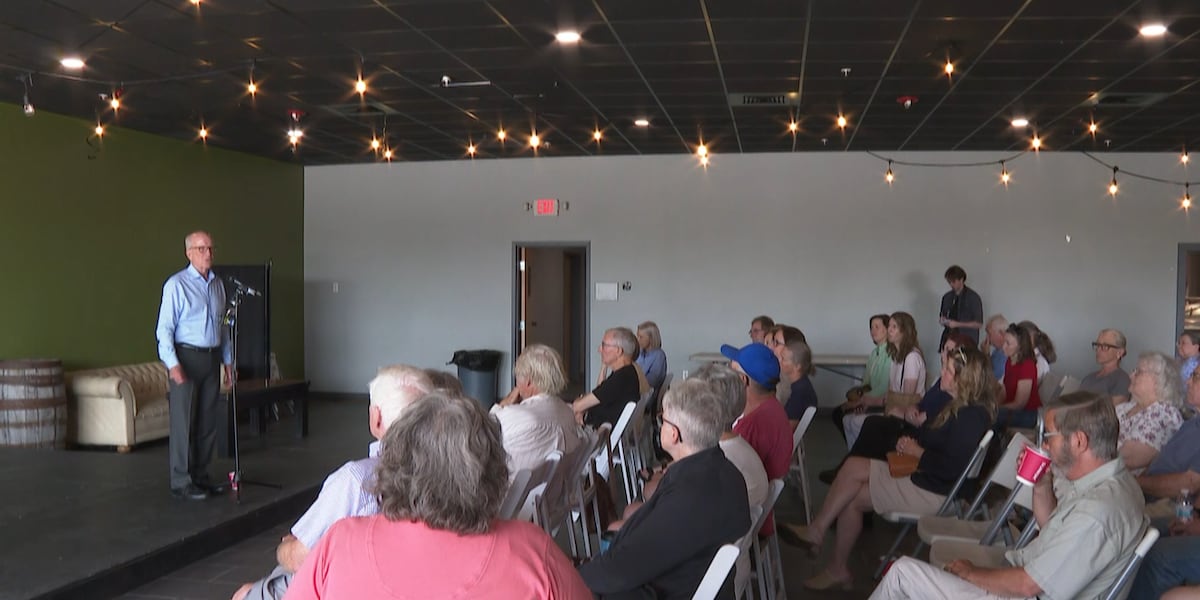 Welch brings listening tour to Franklin County