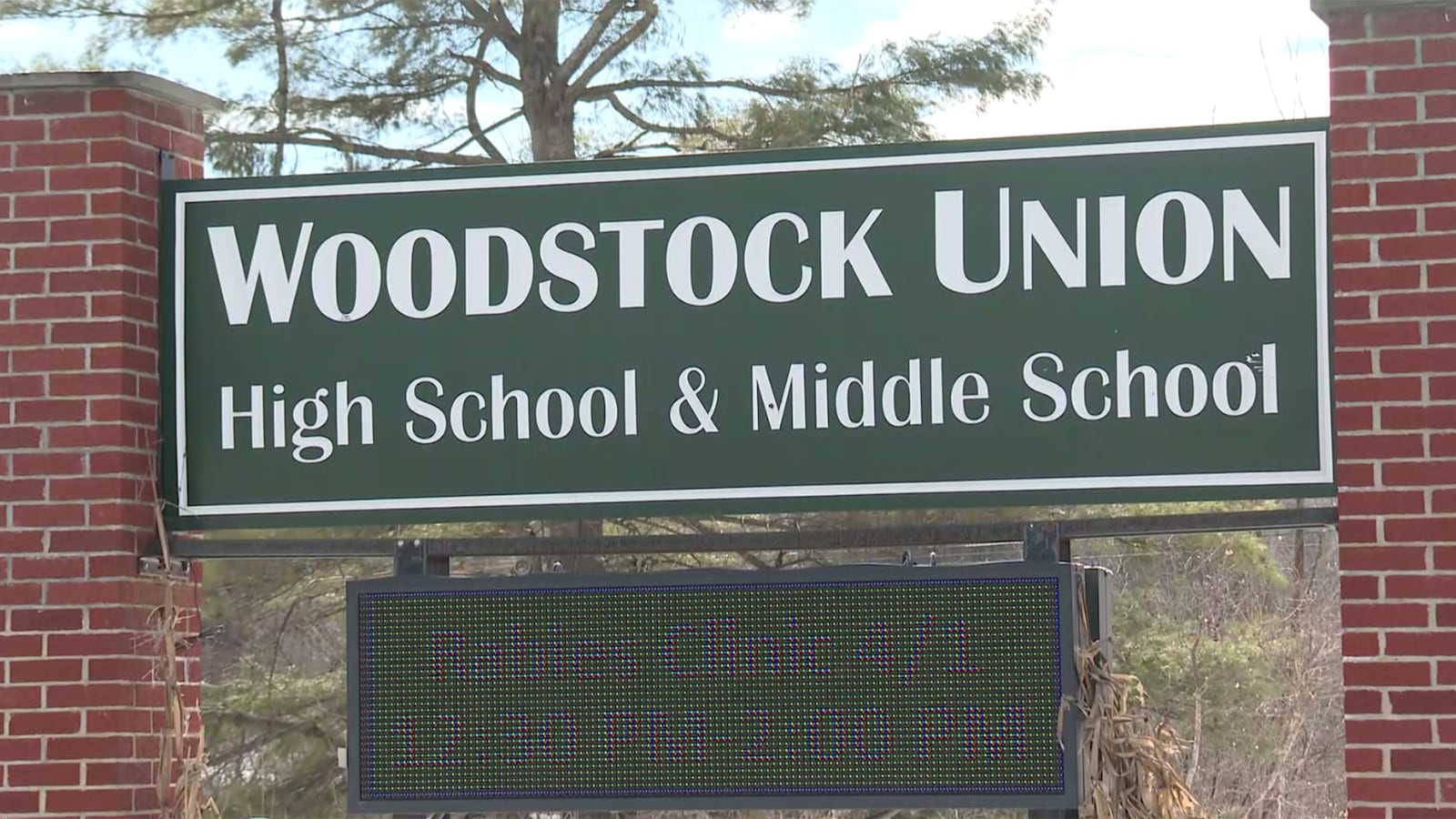 Voters approve $112M Woodstock school bond