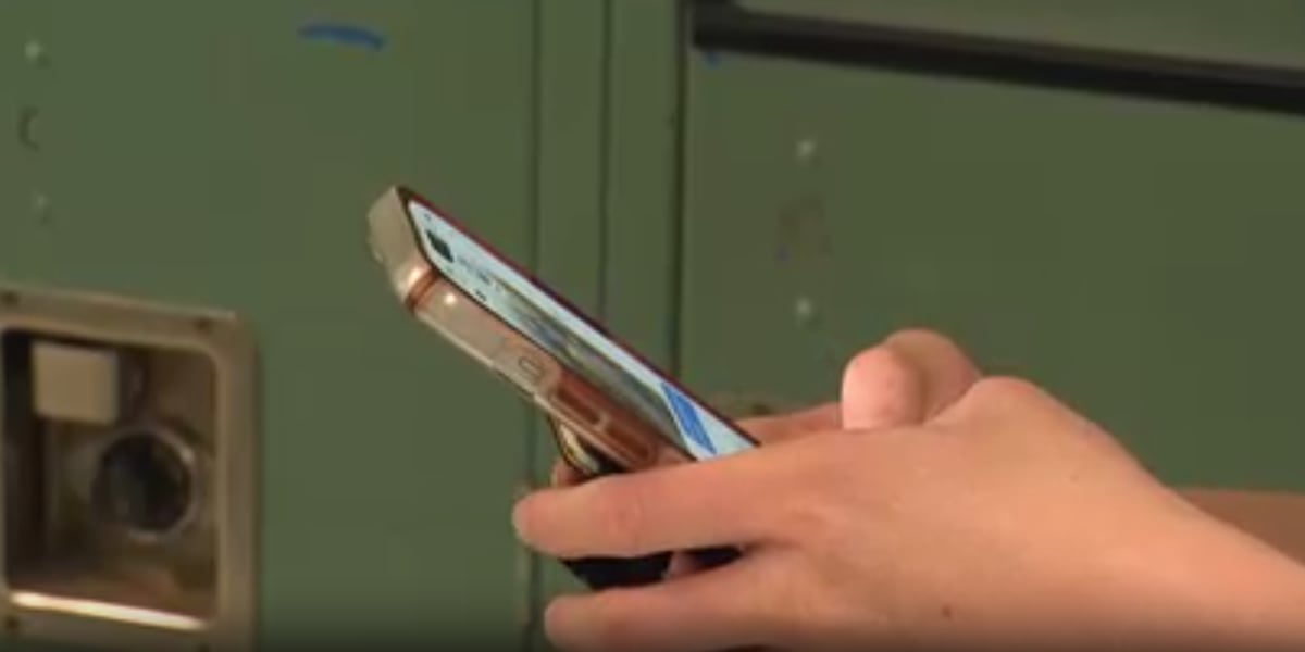 Vermont school cellphone ban goes into affect as new year begins