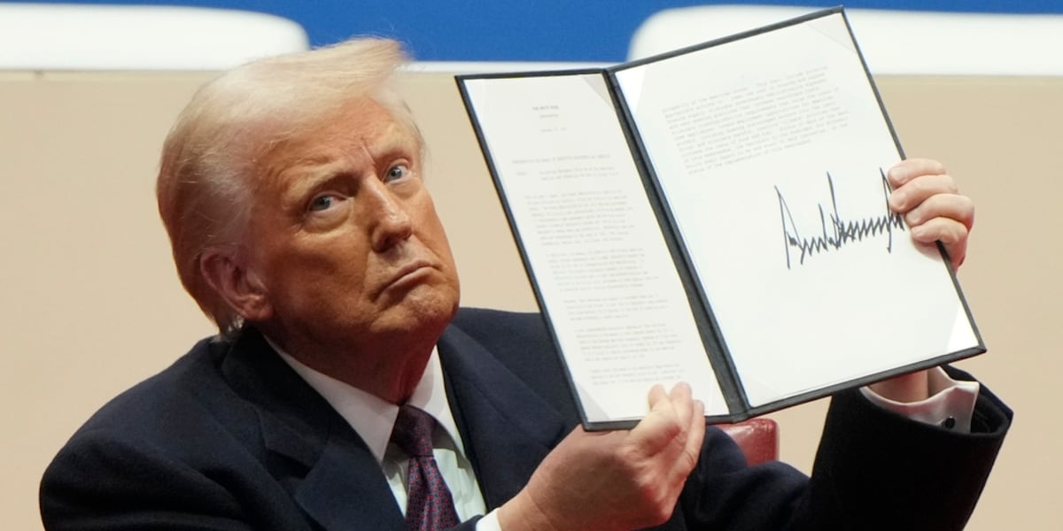 Trump Administration Recommends Therapy Over Comprehensive Gender-Affirming Care for Transgender Youth