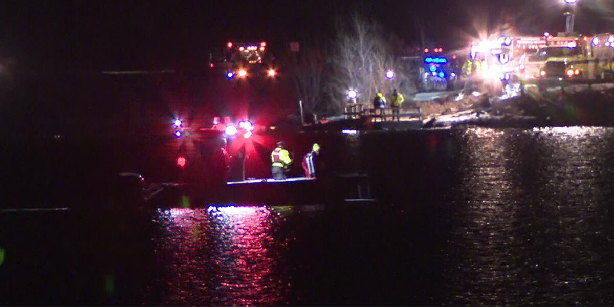 Rouges Point Bridge Search effort enters 2nd day on Lake Champlain near Rouses Point Bridge