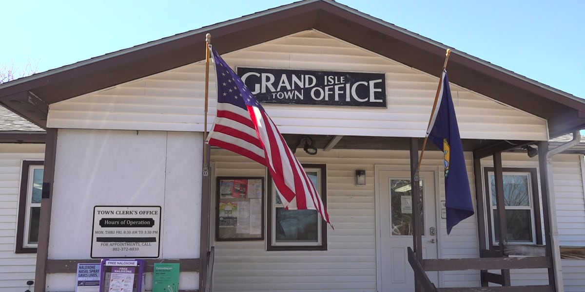 Grand Isle installs Narcan distribution box outside town offices